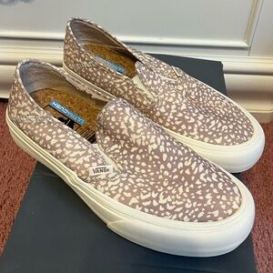 NEW Slip-On Vans